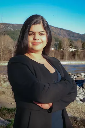 Saumya Bhasin, Castlegar, Real Estate Agent